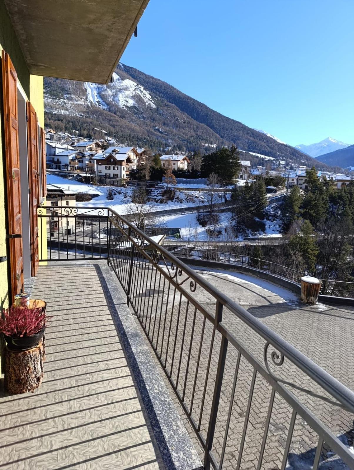 Casa Bellavista Appartement Premadio Buitenkant foto
